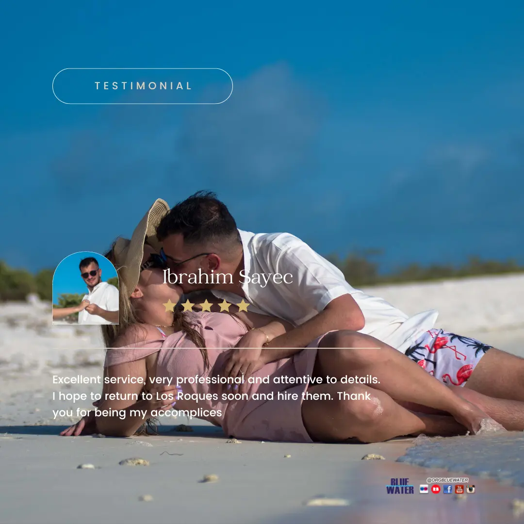 Proposal Marriage Los Roques couple kiss crasqui island
